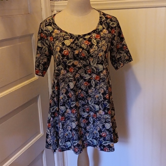 Lularoe XXS shirt - Picture 1 of 3